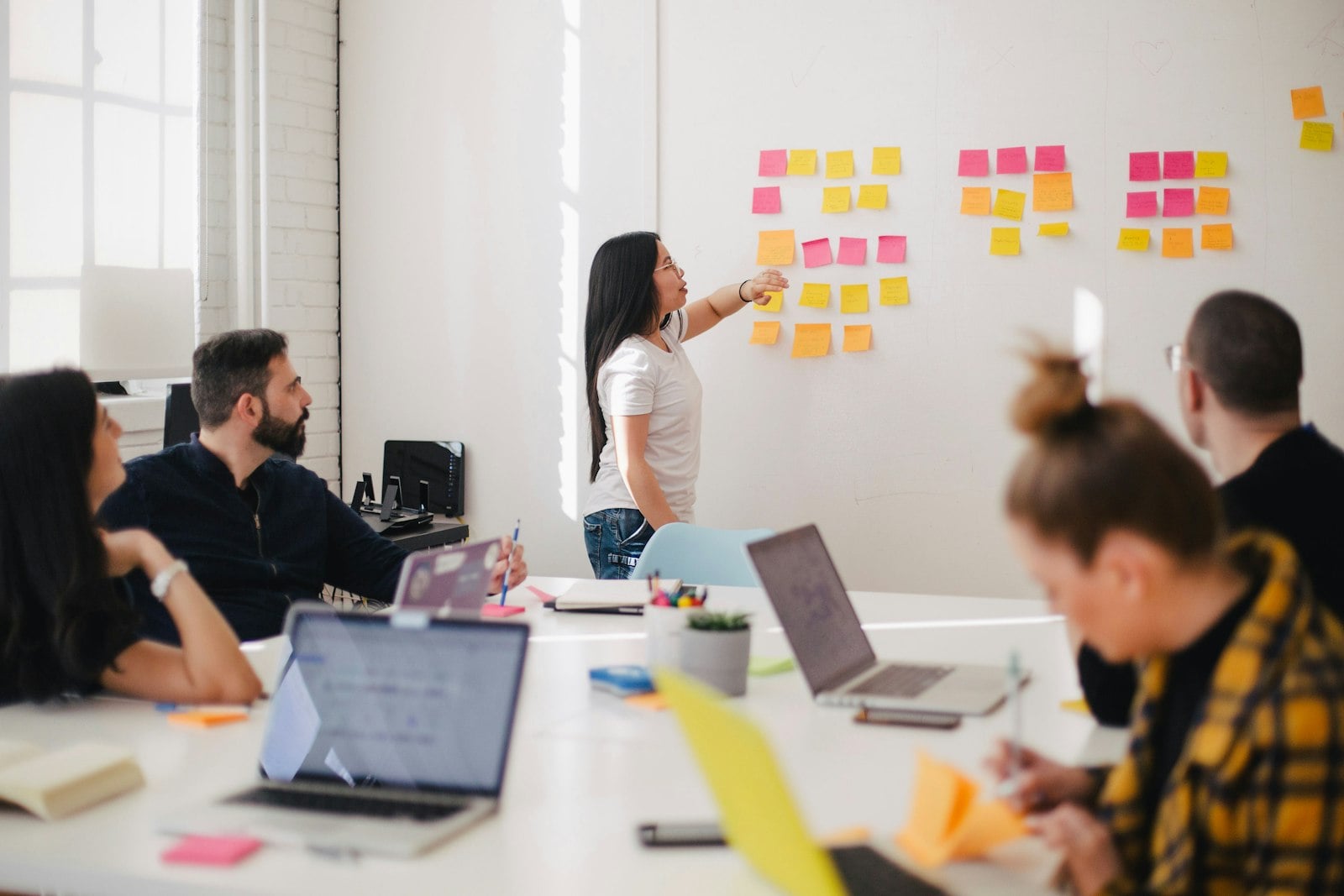 Equipo en una sesión de capacitación